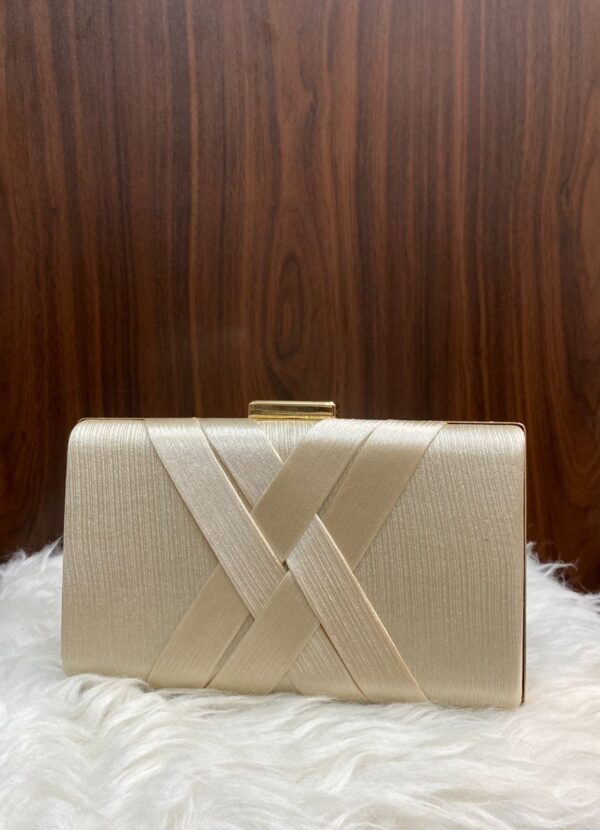 BRIDAL HAND CLUTCH - Image 4