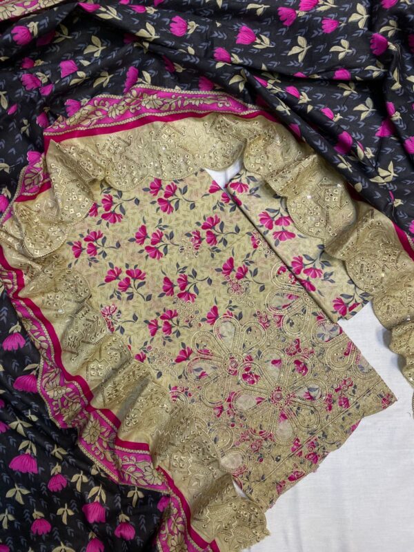 MARIA.B The Most Famous Chicken Kari Unstitched 3 Piece Collection - Image 10