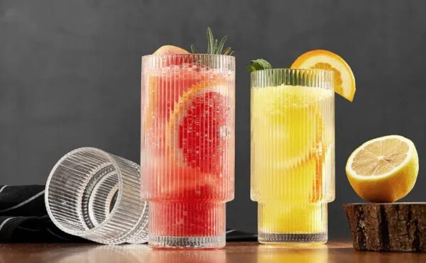 Drinking Glass with Wooden Lid & Straw - Image 2