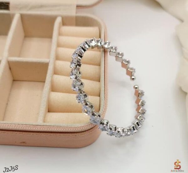 Fancy Premium Quality HandCuff For Girls - Image 3