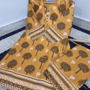 ALL OVER LAWN COTTON SCREEN PRINT 2 PC STITCHED SUIT
