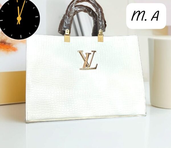 LV Big Size Acrylic Handle Shoulder Bag for Girls - Image 7