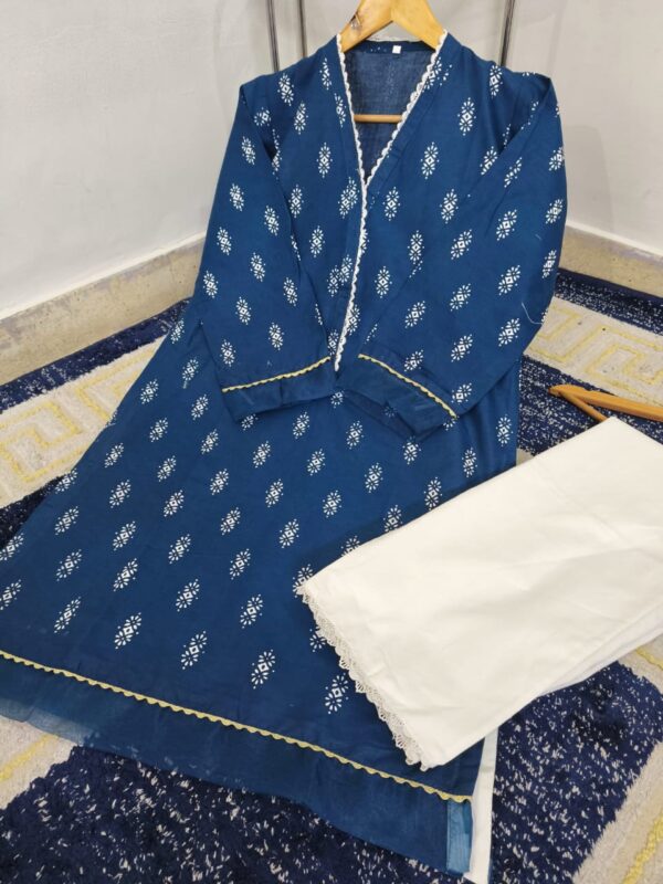 BLOCK PRINTED WITH ORGANZA PATCH WORK CHARM 2 PIECE SUIT - Image 2